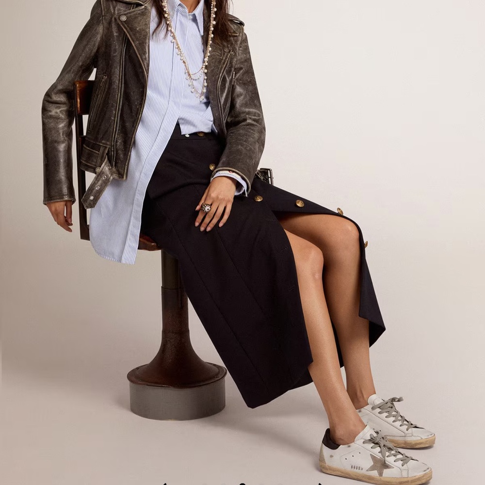 Golden Goose Women’s Superstar Sneakers with Black Heel Tab & Gray Suede - US 9 - Picture 5 of 16